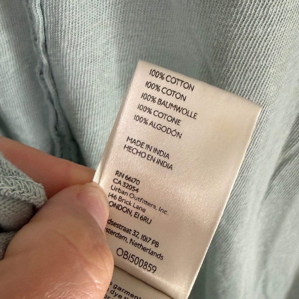 Free People We The Free Sage Green Keyhole Cutout Raw Seam Cotton T-Shirt Medium - Picture 4 of 4